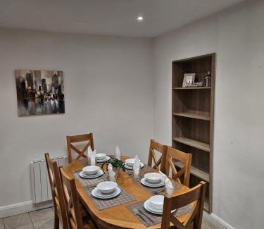 Galway City Centre Apartment | 4 Eyre Square Lane
