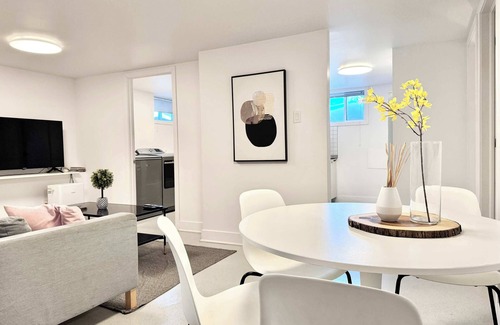 Saint-Sacrement Apartment | 4 Grandes Chambres Centre-Ville