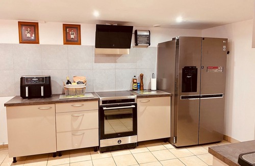 Capdrot House | 4* Holiday Home with Aircon and Private Heated 10x4 Salt Pool - 40 Mins Bergerac