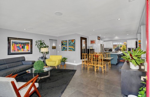 Sunset Cliffs House | 4 Houses In From The Ocean