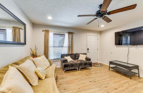 Trailer Estates House | 4 Mi to Bradenton Riverwalk Cozy Home with Grill!