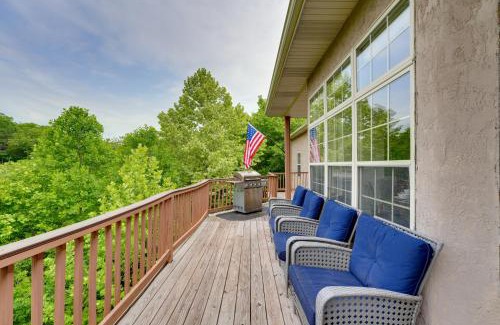 Branson House | 4 Mi to Branson Landing Huge Home with Game Room!
