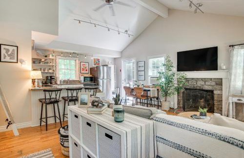 East Falmouth House | 4 Mi to Bristol Beach Cottage with Pond and Deck