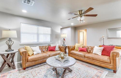 Guthrie House | 4 Mi to Dtwn Guthrie Family Home with Fire Pit!