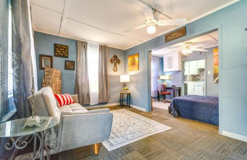 North Little Rock Apartment | 4 Mi to Dtwn Little Rock Studio with Porch