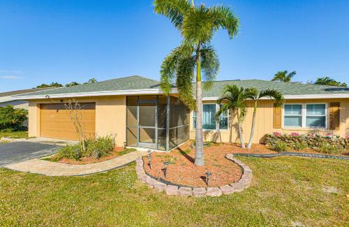 Villas House | 4 Mi to Lakes Park Family Home in Fort Myers!