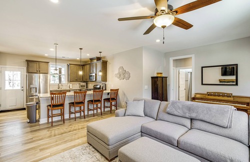 Chapin House | 4 Mi to Marina & Boat Ramp: Lake Murray Getaway!