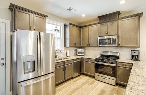 Chapin House | 4 Mi to Marina & Boat Ramp: Lake Murray Getaway!