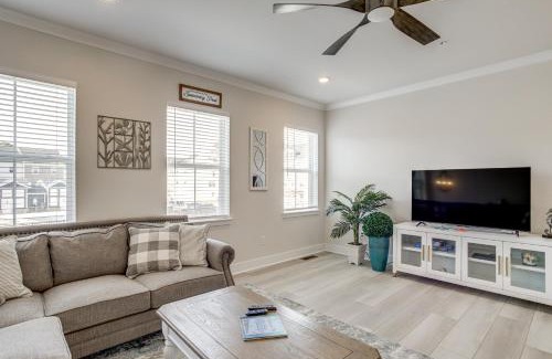 Ocean City House | 4 Mi to Ocean City Beach Large Family Townhome