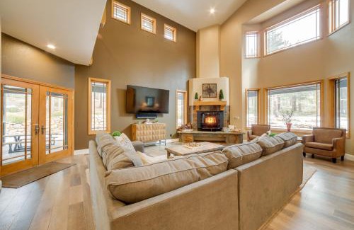 Reno House | 4 Mi to Ski Mt Rose Sleek Reno-Lake Tahoe Home
