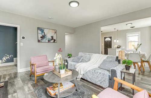 Parkville Apartment | 4 Mi to Universities Quaint Parkville Apartment!