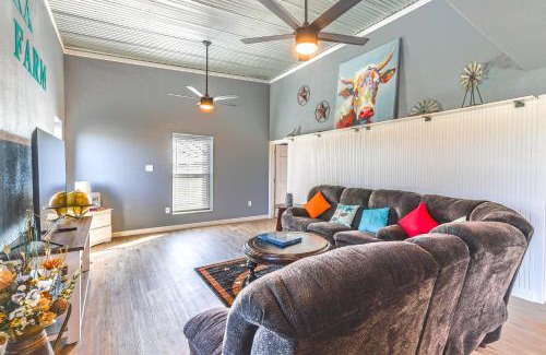 Whitney House | 4 Mi to Whitney Lake Home on 30 Acres!