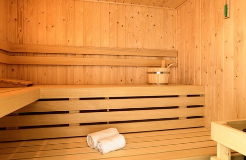 Bruinisse Apartment | 4-person apartment with wellness