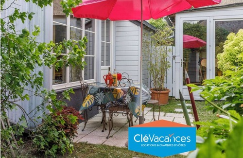 Faye-d'Anjou House | 4-person gîte with spa and sauna near Angers