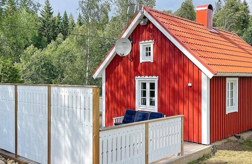 Ryd House | 4 person holiday home in HÄRADSBÄCK