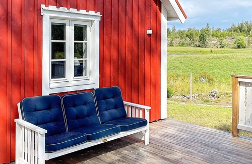 Ryd House | 4 person holiday home in HÄRADSBÄCK