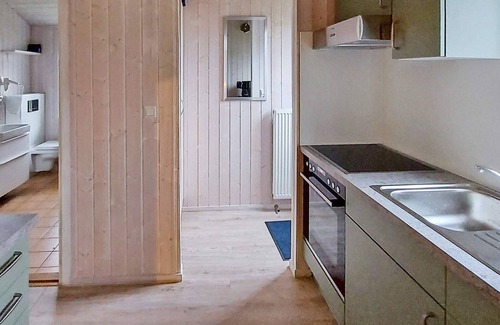 Lensterstrand House | 4 person holiday home in GROEMITZ