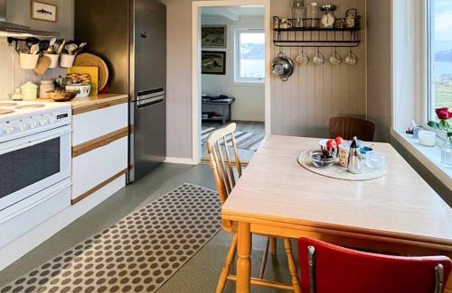 Oksnes House | 4 person holiday home in ALSVÅG, cleaning included