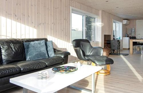 Hvidbjerg Strand House | 4 person holiday home in Børkop-By Traum