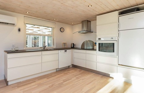 Hou House | 4 person holiday home in Hals-By Traum