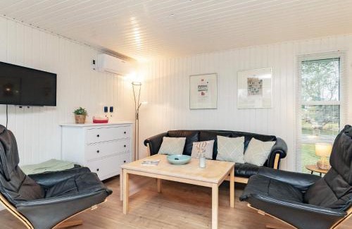 Hou House | 4 person holiday home in Hals-By Traum