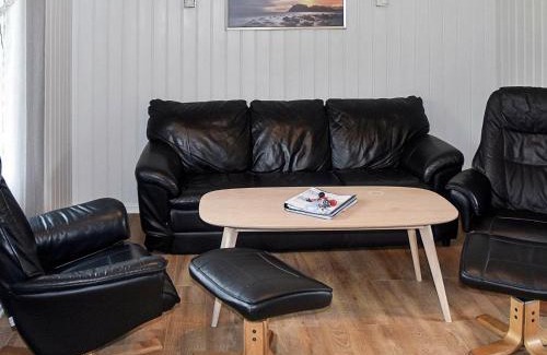 Voll Apartment | 4 person holiday home in Måndalen-By Traum