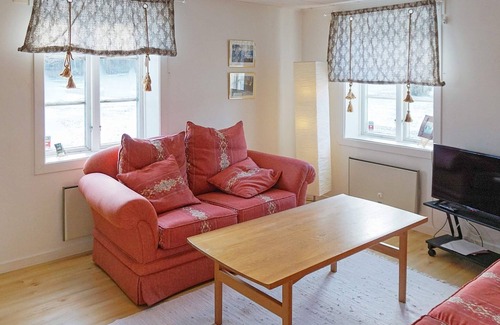 Asbro House | 4 person holiday home in ÅSBRO