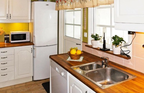 Asljunga House | 4 person holiday home in sljunga