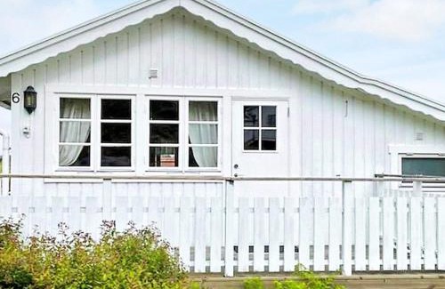 Lokholmen House | 4 person holiday home in STRÖMSTAD