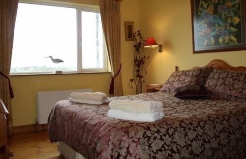 Burren Cottage | 4* Quality home with spectacular views of Galway Bay and Burren hills