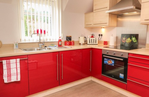 Invergarry House | 4 RIVER COURT, family friendly, with a garden in Invergarry