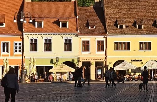 Brasov City Centre House | 4 Rooms Piata Sfatului