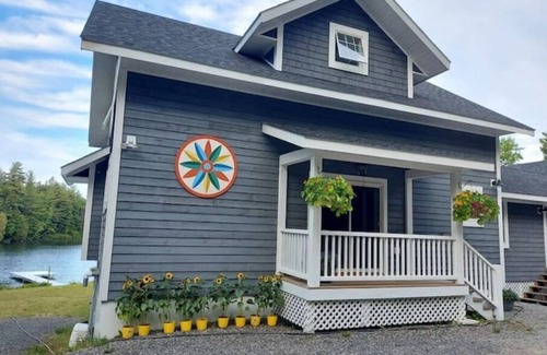 Vermontville House | 4 Seasons New Home on Beautiful Loon Lake