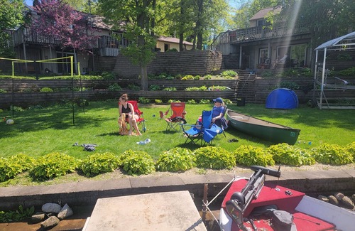 Wabasha County House | 4 Seasons of Family Fun on Lake Zumbro! Beautiful lakeside retreat.