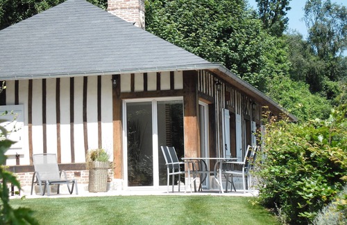 Saint-Martin-aux-Buneaux House | 4-star quiet house les Petites Dalles