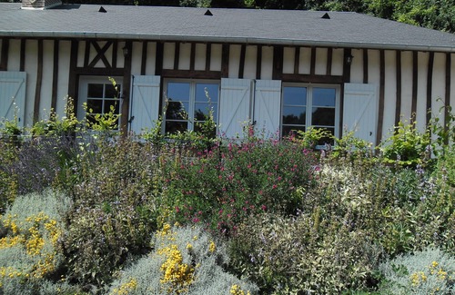 Saint-Martin-aux-Buneaux House | 4-star quiet house les Petites Dalles