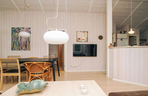 Frølunde Fed House | 4 star holiday home in Korsør