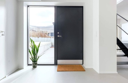 Leirvik House | 4 star holiday home in Leirvík