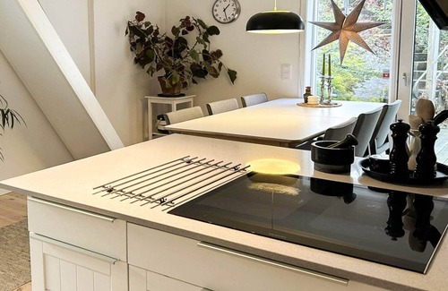 Hjaelteby House | 4 star holiday home in Mjörn