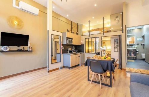 Prefecture Apartment | 4 Sugiton Chic Accommodation in the Middle of Everything
