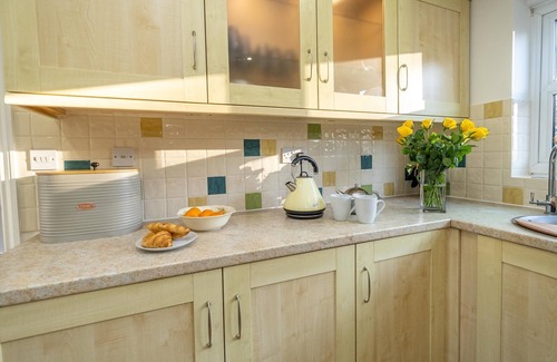 Aldeburgh Cottage | 4 The Birches - sleeps 8 guests in 4 bedrooms