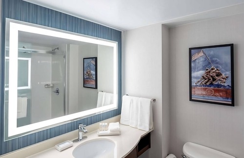Radnor - Fort Myer Heights Hotel | 4 Units | Family Friendly Haven Near DC's Top Attractions & Landmarks