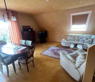 Bortfeld Apartment | 4 Zimmerwohnung zentrale Lage