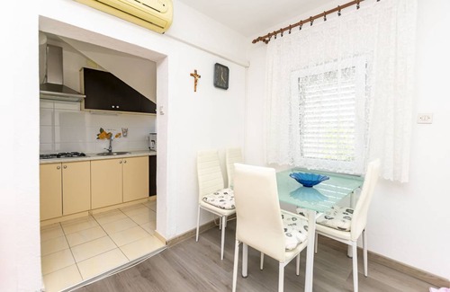 Poljica Apartment | 40 m² Apartment ∙ 1 bedroom ∙ 4 guests