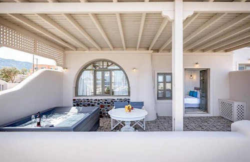 Kamari Apartment | 40 m² Serviced apartment ∙ 2 bedrooms ∙ 127 guests