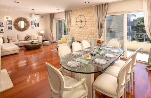 Bacvice House | 400 m² House ∙ 5 bedrooms ∙ 10 guests