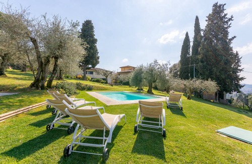 Bagno a Ripoli Villa | 400 m² Villa ∙ 4 bedrooms ∙ 9 guests