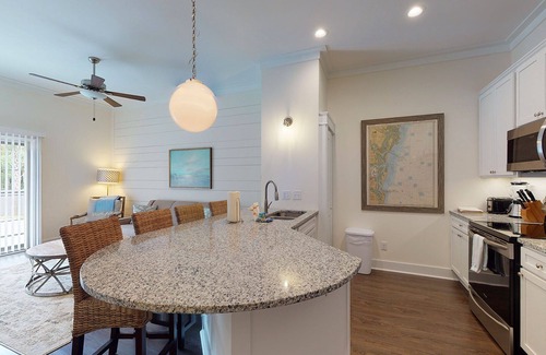 King City Condo | 400 Ocean Suites at the Heart of St.Simons Pier Village -2302