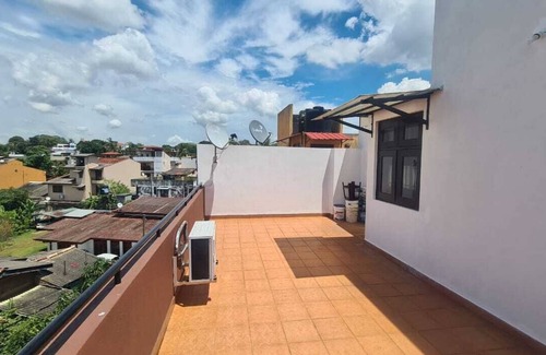 Mount Lavinia House | 400m to Dehiwala National Zoo
