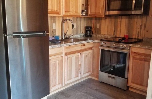 Gardiner Hotel | 406 Lodge